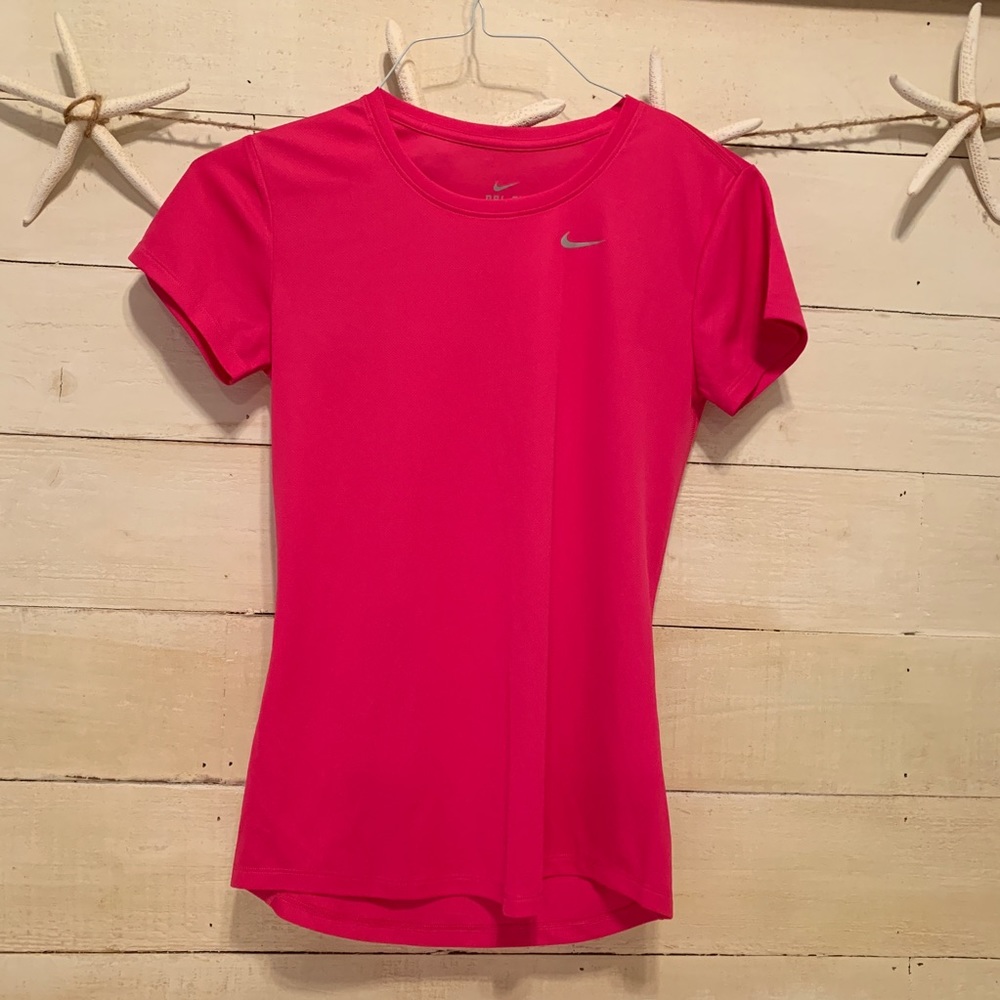 Nike Dri Fi workout top